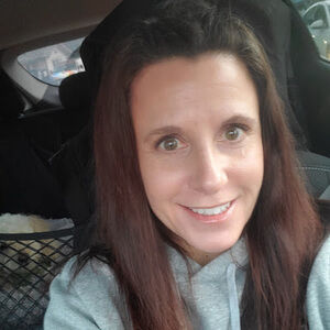 Meet your Posher, Stefanie